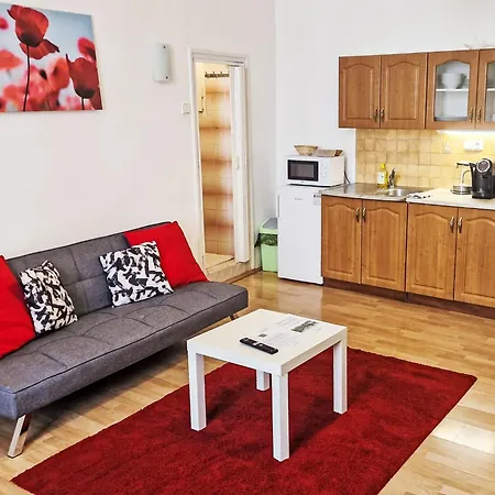 Old Town Home-4 By Interhome *