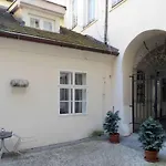 Apartment Old Town Home-4 By Interhome *